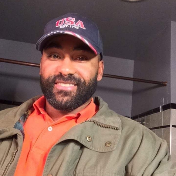 Meet your Posher, Tyrrone - Picture 3 of 14